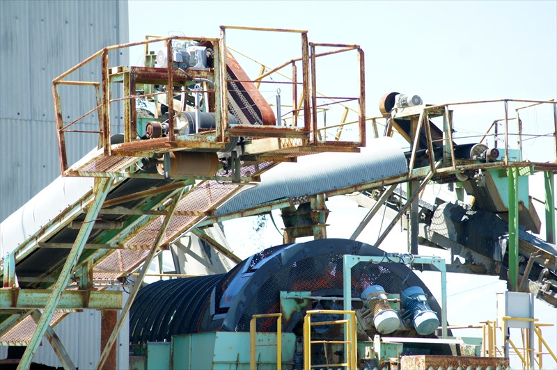 プラントの作業場